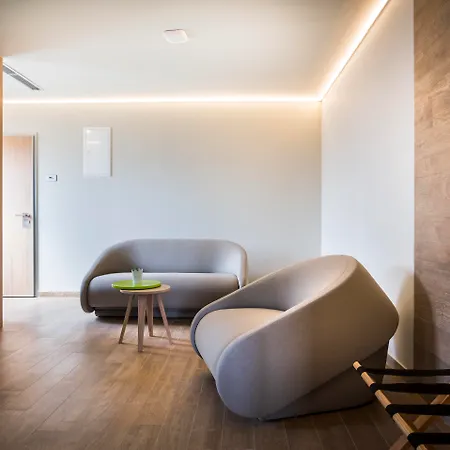 Vinotel Gospoja 4*