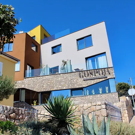 Vinotel Gospoja מלון
