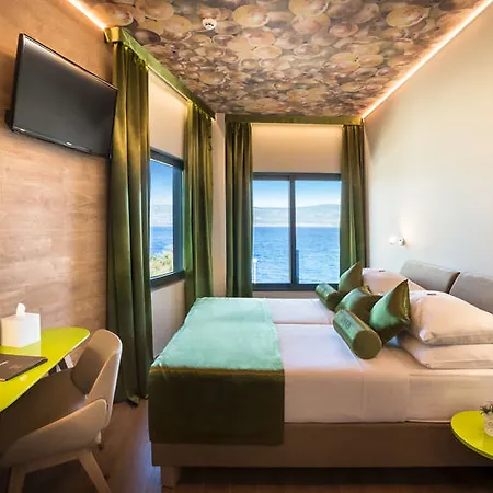 Vinotel Gospoja 4*