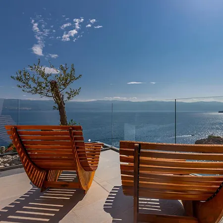 Vinotel Gospoja 4*