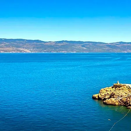 Vinotel Gospoja Vrbnik (Primorje-Gorski Kotar)