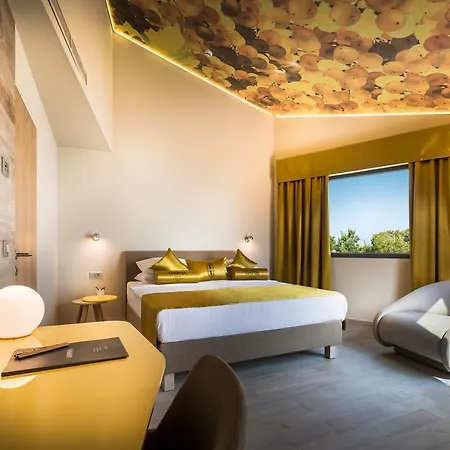 Hotell Vinotel Gospoja 4*